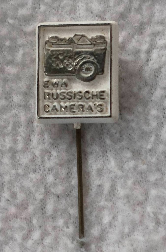 Speldje Ewa Russische camera's, Ophalen of Verzenden, Zo goed als nieuw, Merk, Speldje of Pin