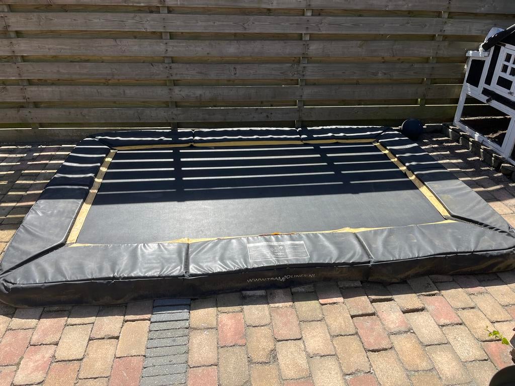 Ingraaf trampoline 311x210 cm - Magic Circle Pro, Ophalen, Gebruikt