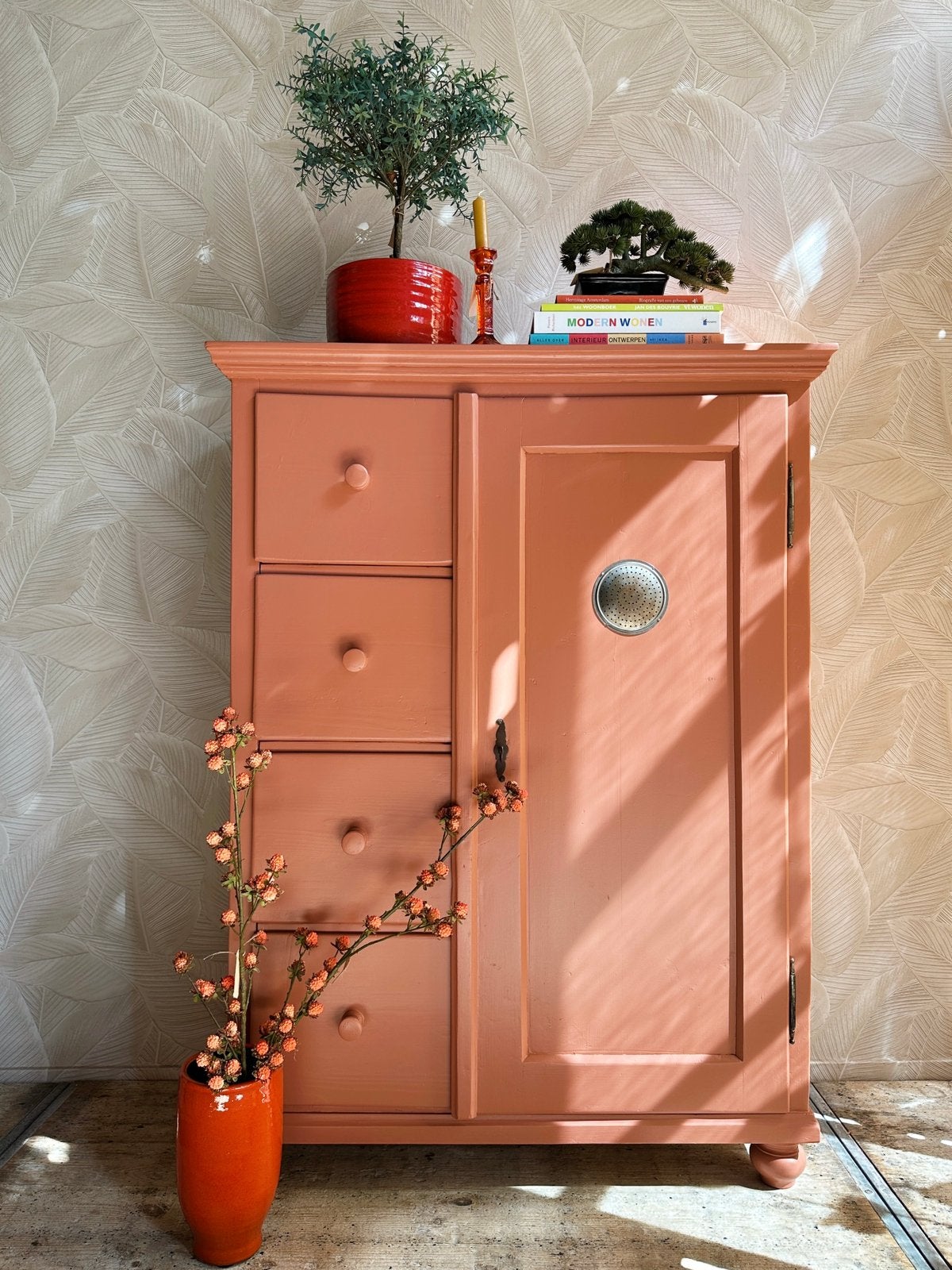 Vintage spekkastje in terracotta kleur, kledingkast, lades, Kinderen en Baby's, Kinderkamer | Commodes en Kasten, Pand 96, Ophalen of Verzenden