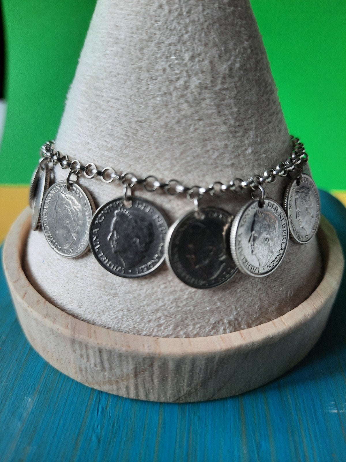 Wilhelmina Dubbeltjes Armband. Maximale lengte 20.5cm, Sieraden, Tassen en Uiterlijk, Armbanden, Ophalen of Verzenden, Zo goed als nieuw