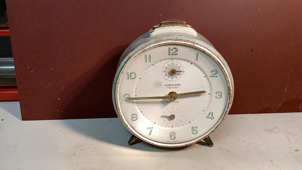 Junghans Trivox Silentic uit plm 1960, Ophalen of Verzenden