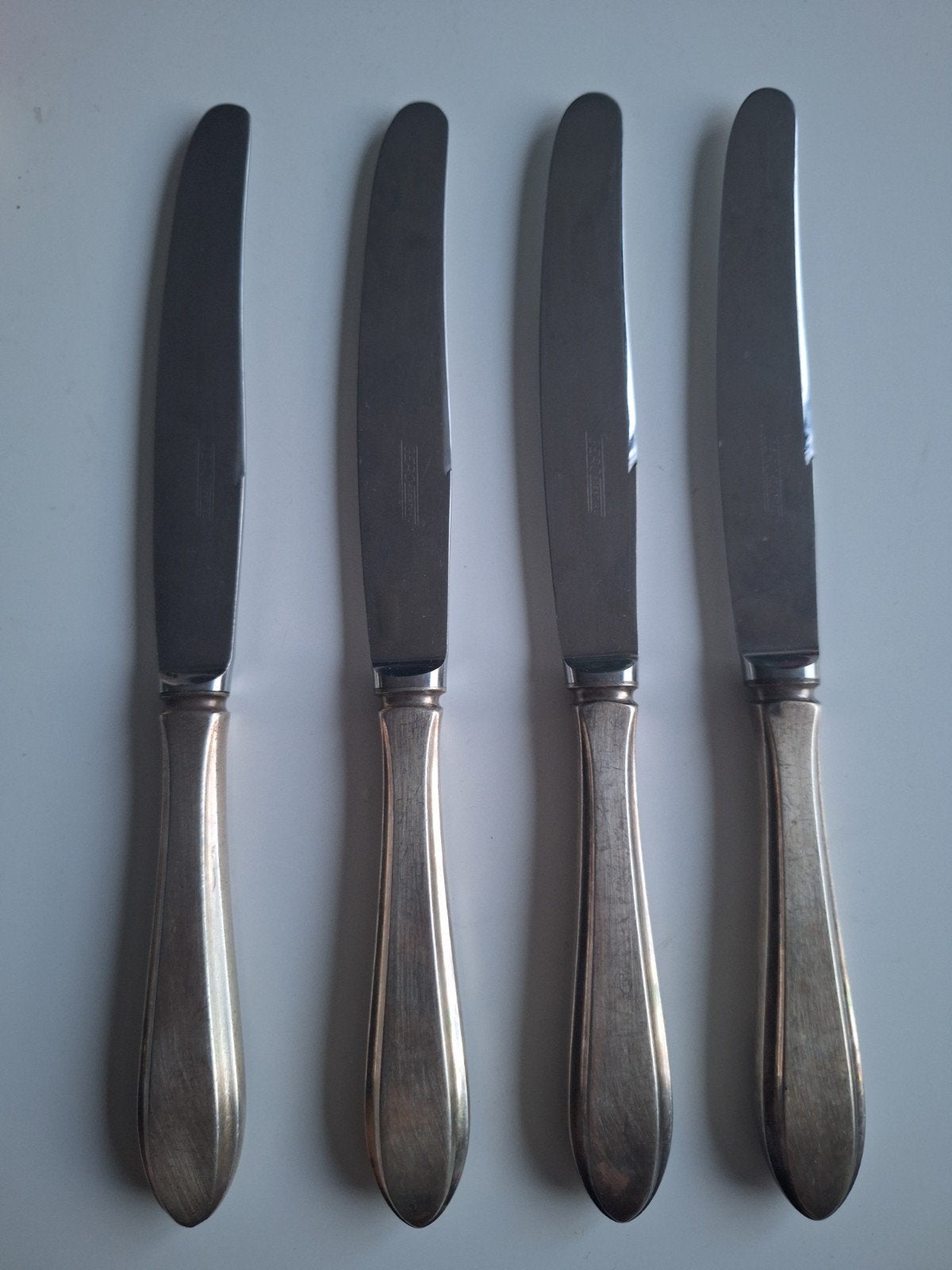 Verzilverde dinermessen Gero Model 618 Puntfilet, Antiek en Kunst, Antiek | Bestek, Ophalen of Verzenden