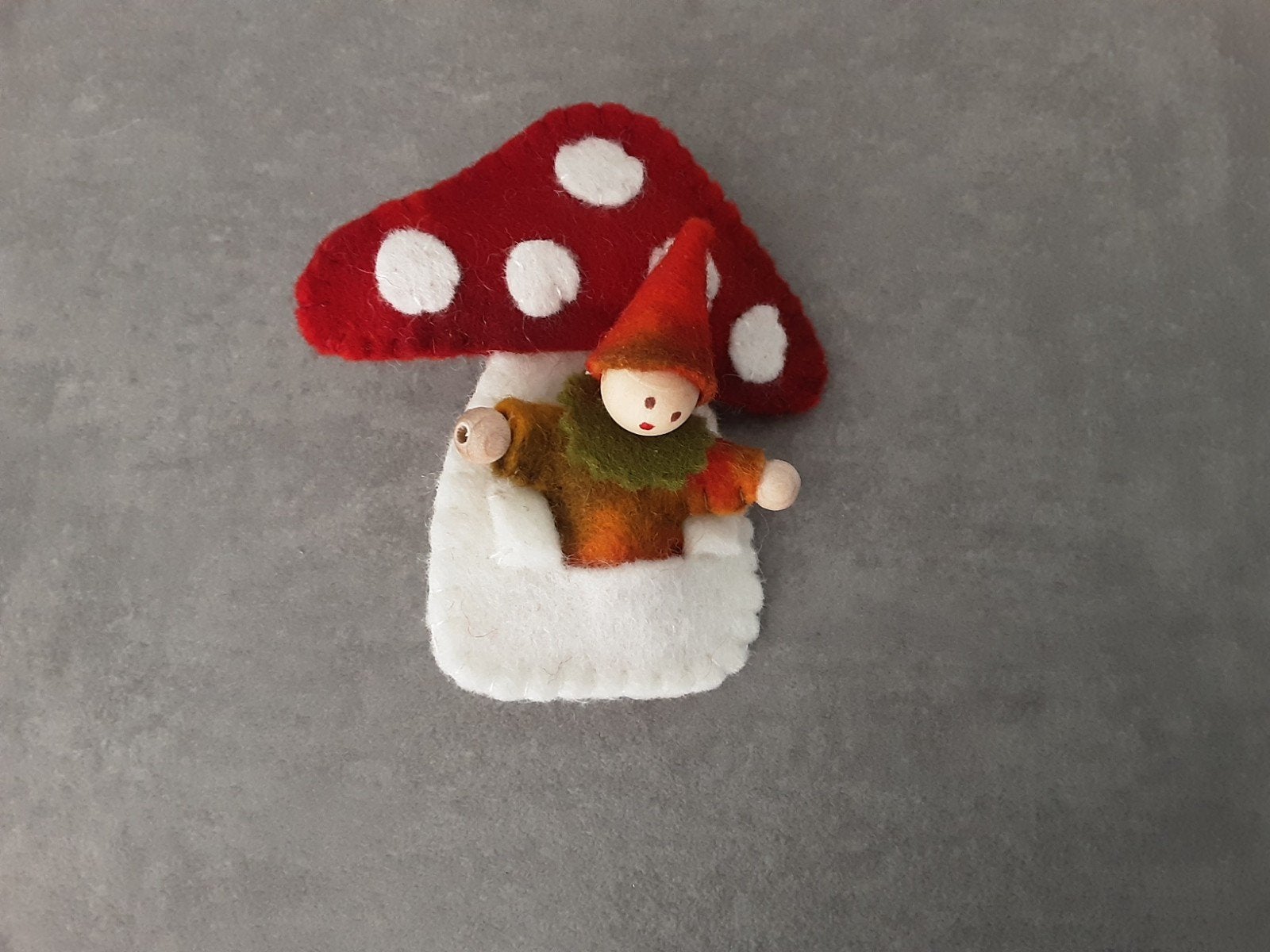Broche, Ophalen of Verzenden