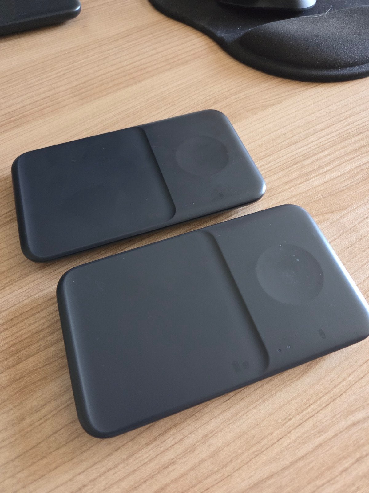 Samsung Wireless Charger Duo (EP-P4300) - No cable, Universeel, Draadloze oplader, Ophalen of Verzenden, Zo goed als nieuw
