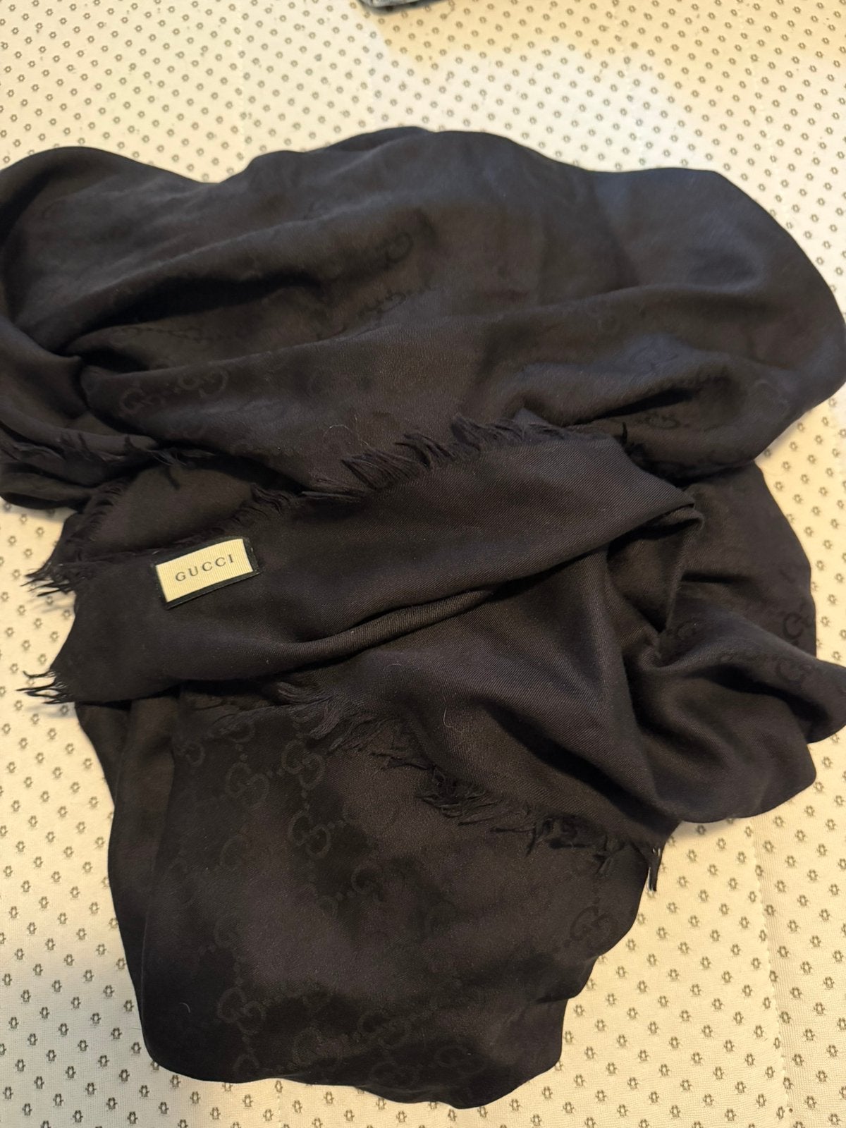 Gucci sjaal origineel, Ophalen of Verzenden, Zo goed als nieuw, Maat 46/48 (XL) of groter, Sjaal