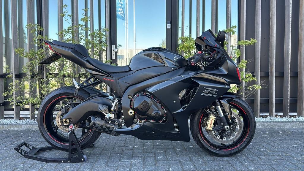 SUZUKI GSX-R 1000 -2012- Black Edition - NIEUWSTAAT GSXR, Motoren, SUZUKI, 4 cilinders, Motorrijbewijs A, Bedrijf