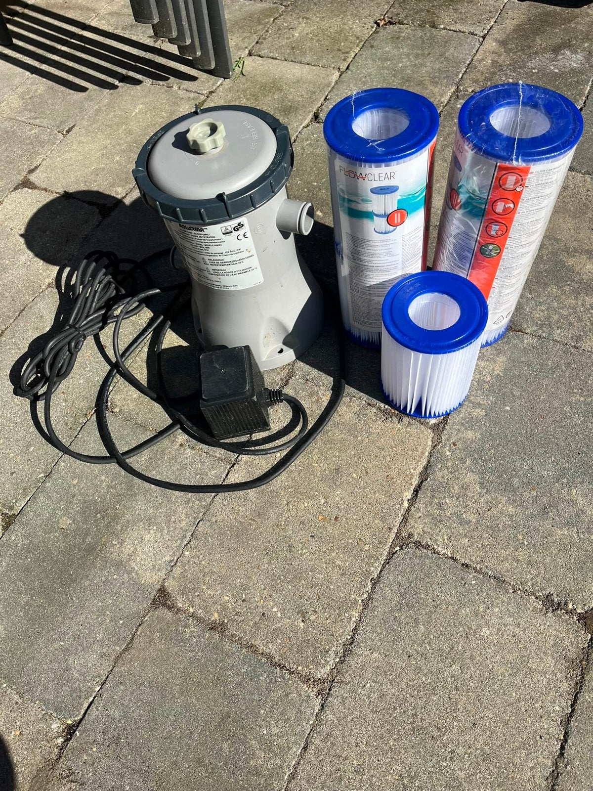 Bestway Flowclear filterpomp met 5 nieuwe filters, Ophalen, Gebruikt, Zwembadpomp