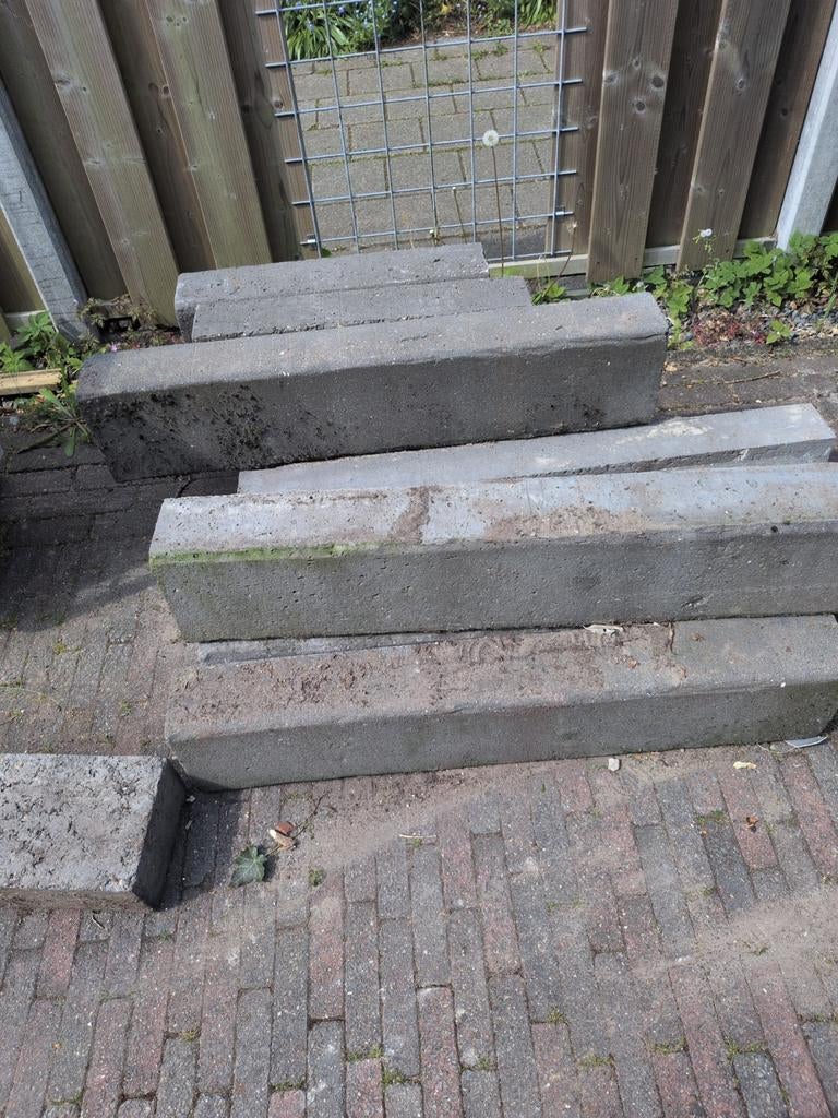 Partijtje  beton bielzen  diverse lengtes, Ophalen, Gebruikt, Biels, Minder dan 25 cm