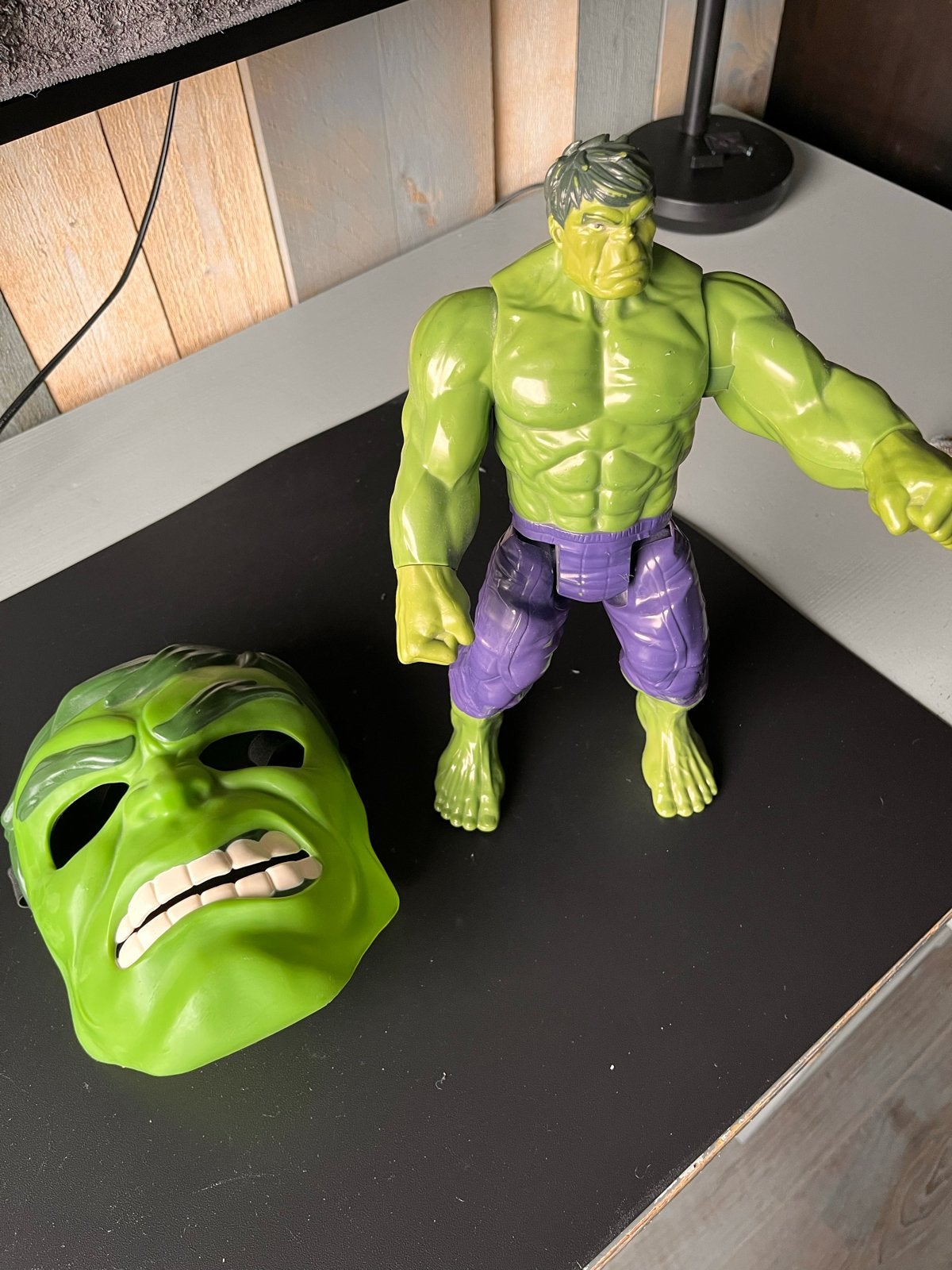 Hulk actiefiguur met masker - lichte slijtage, Ophalen, Gebruikt