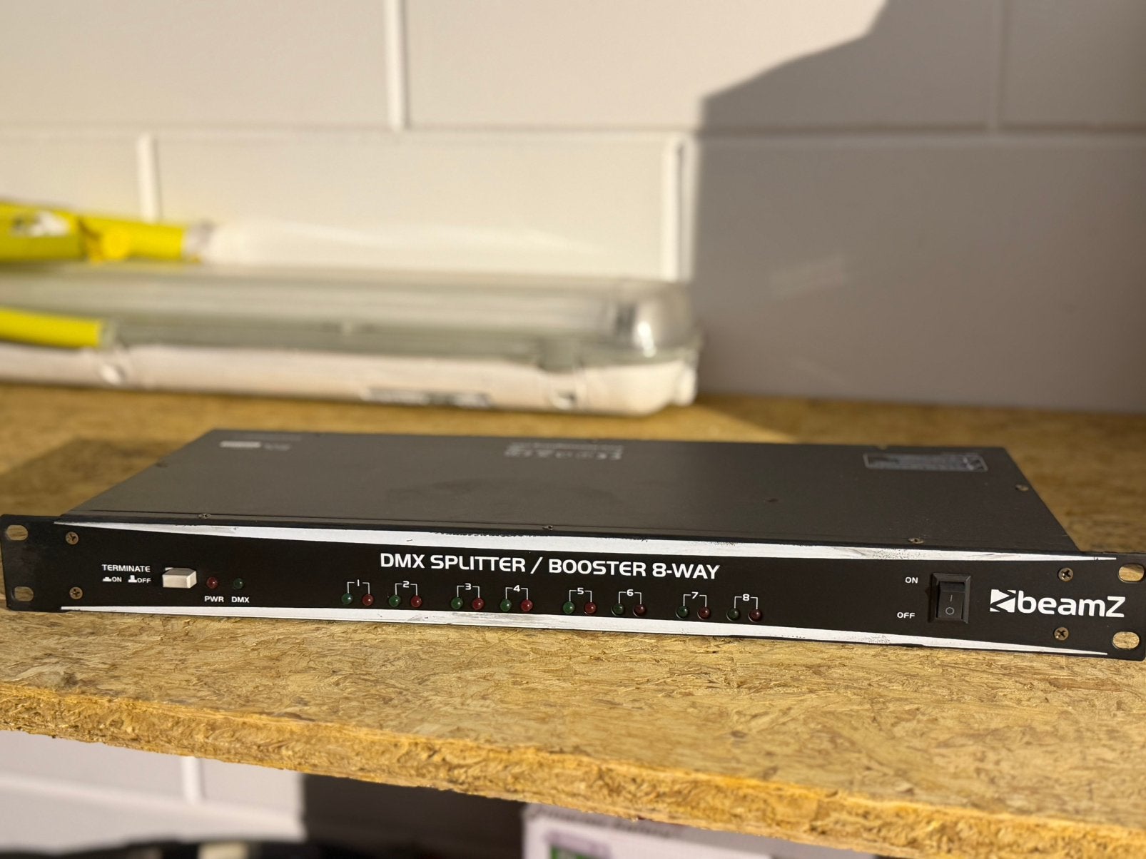 BeamZ DMX Splitter / Booster 8-Way, Ophalen, Zo goed als nieuw