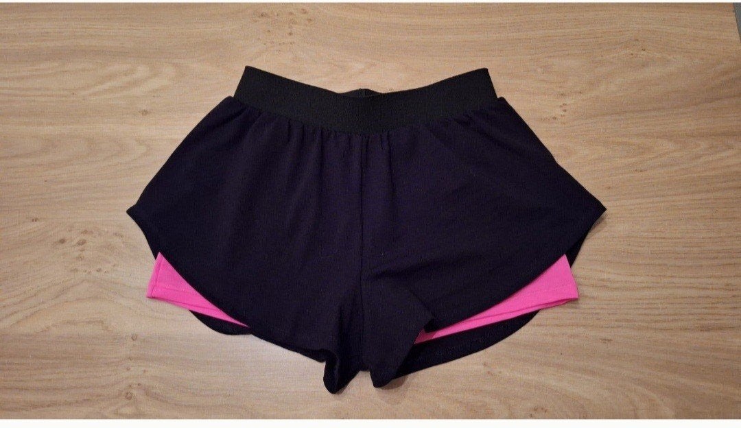 Sportbroekje Ritmische gym, voor lichaamlengte 176/ maat s, Ophalen, Nieuw, Zwart