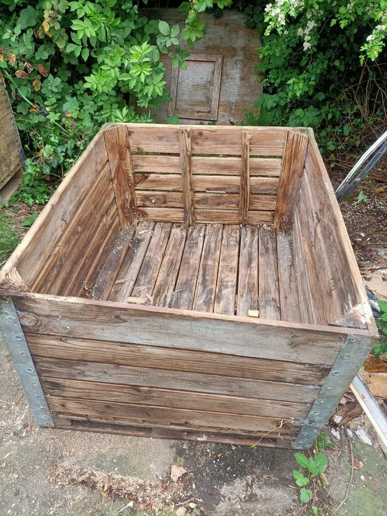 Gratis 5 grote, robuuste fruitkisten, Ophalen, Gebruikt, 100 tot 150 cm, 75 tot 100 cm