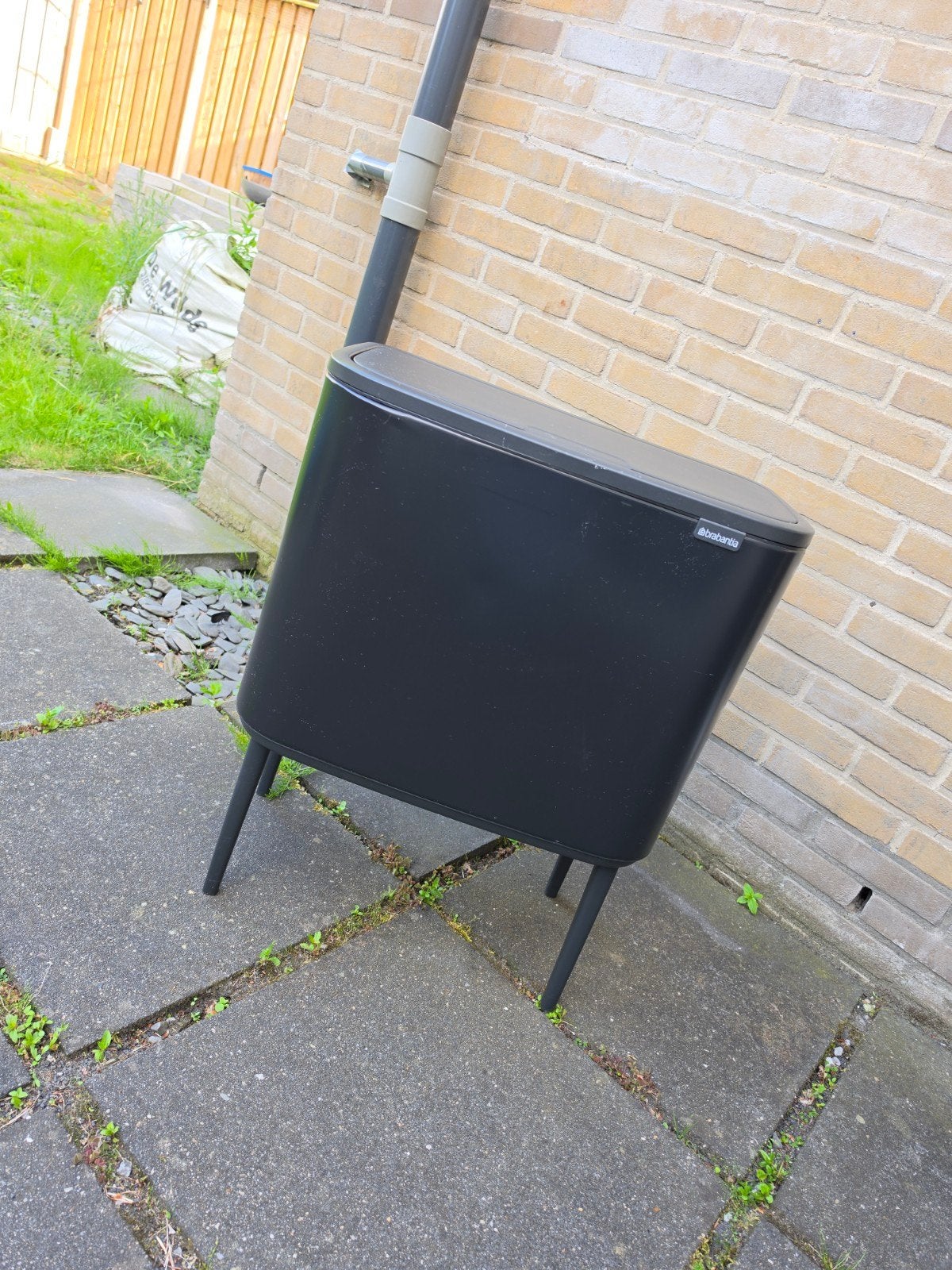 Brabantia touch bin 36L zwart, 40 liter of meer, Ophalen