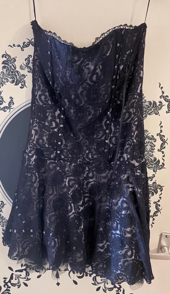 River Island Strapless Jurk Maat 38, Maat 38/40 (M), Zwart, Ophalen of Verzenden, Zo goed als nieuw