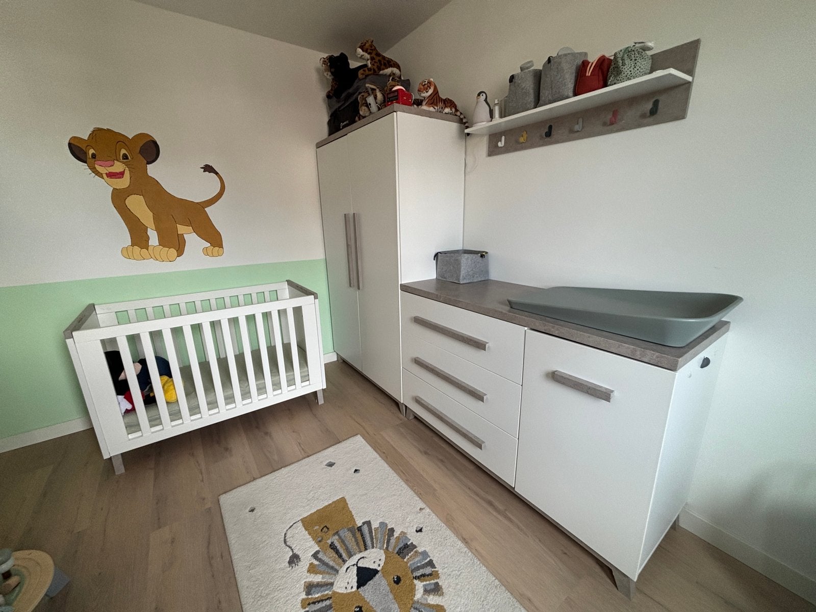 TWF Artic Babykamer: Commode, Kast, Ledikant, Rekje, Ophalen, Gebruikt, Jongetje of Meisje