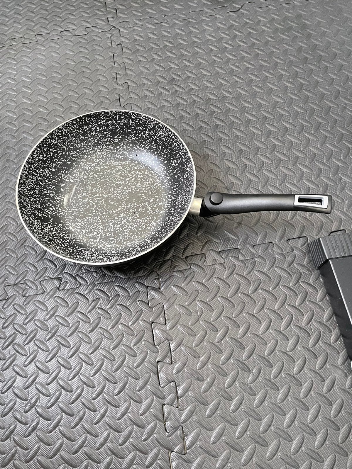 Camping Boot ruimtebesparende wok met uitklapbare steel, Ophalen of Verzenden