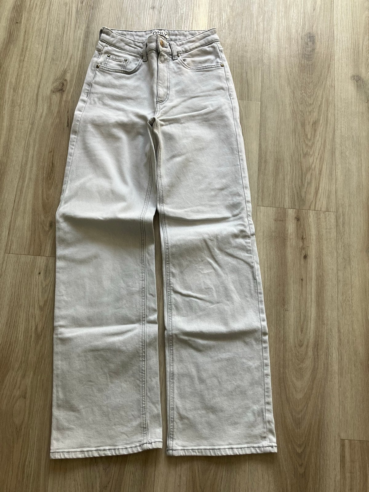 ONLY flared jeans maat 25 lengte 32 lichtgrijs, Ophalen, Overige kleuren, Maat 34 (XS) of kleiner, Lang
