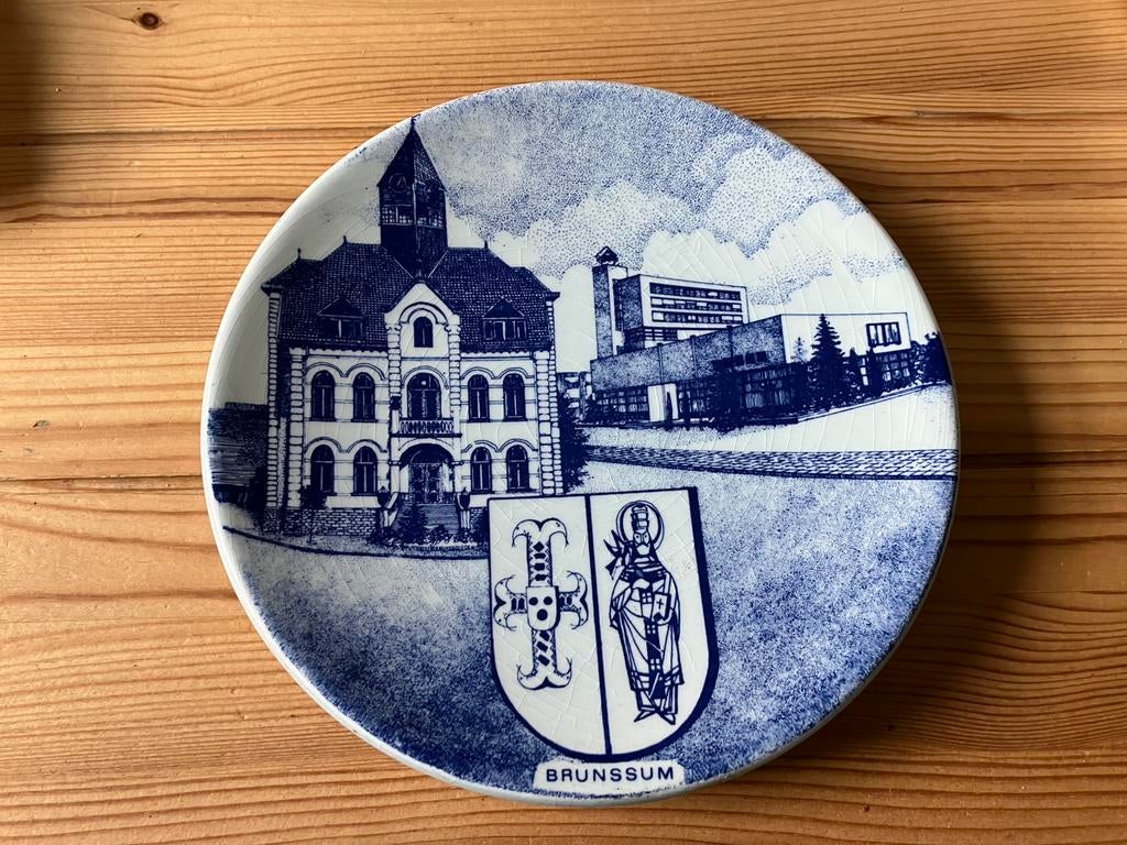 Oud bord wandbord Brunssum delfst blauw, Antiek en Kunst, Antiek | Keramiek en Aardewerk, Ophalen of Verzenden