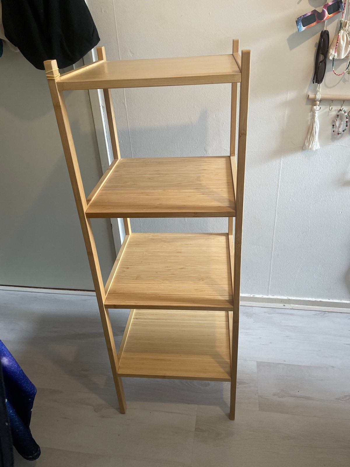 Bamboe Boekenkast met 4 Planken, Ophalen of Verzenden, Zo goed als nieuw