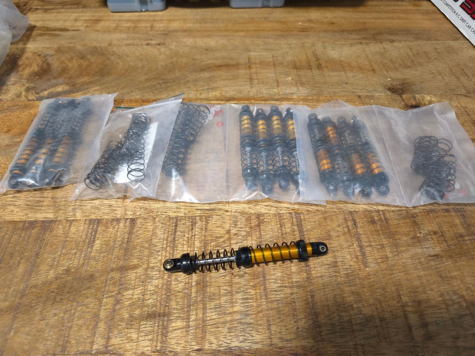 Crawler Shocks, Hobby en Vrije tijd, Modelbouw | Radiografisch | Auto's, Ophalen of Verzenden, Zo goed als nieuw, Schaal 1:10