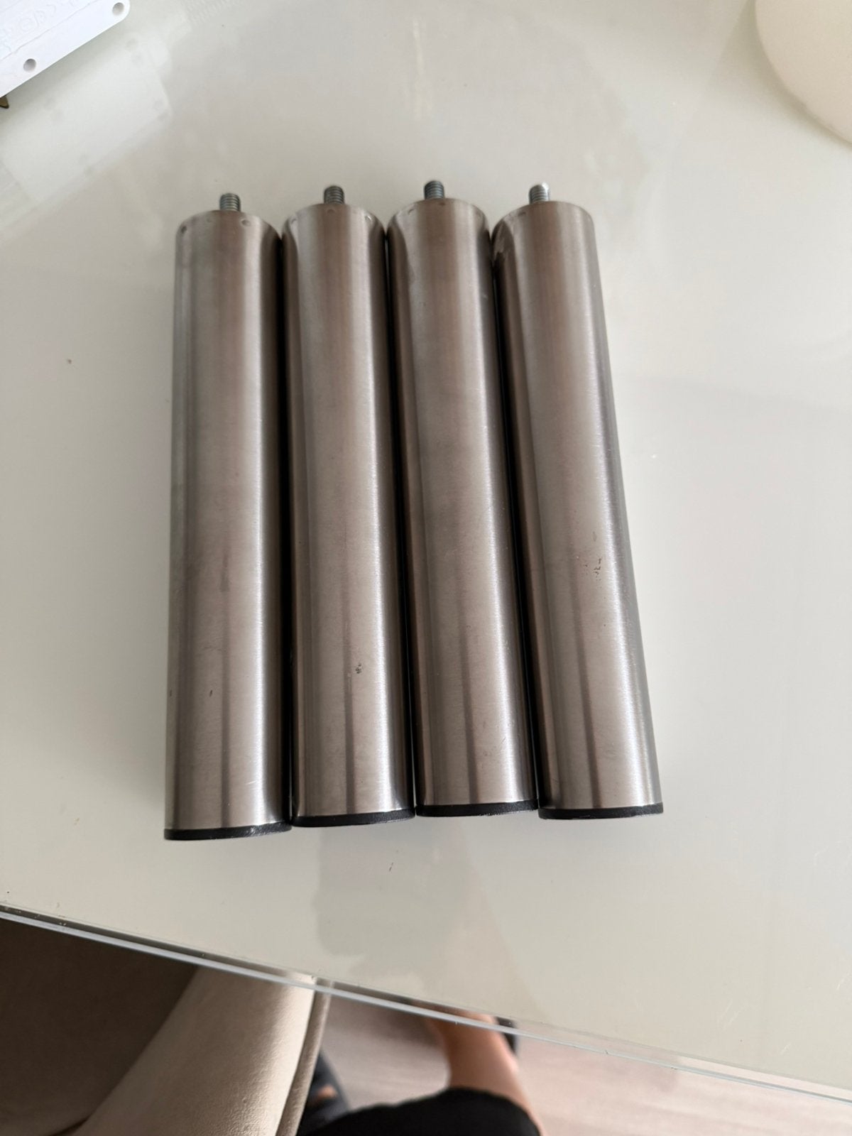 Ikea poten 20cm 4 st BJORLI. 10€, Ophalen, Zo goed als nieuw, Rond, Minder dan 50 cm