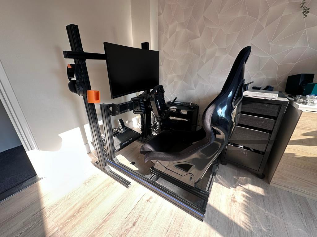 Fanatec CSL DD QR2 Simrig met TREQ en GT Stoel, Ophalen, 1 speler, Racen en Vliegen, Zo goed als nieuw