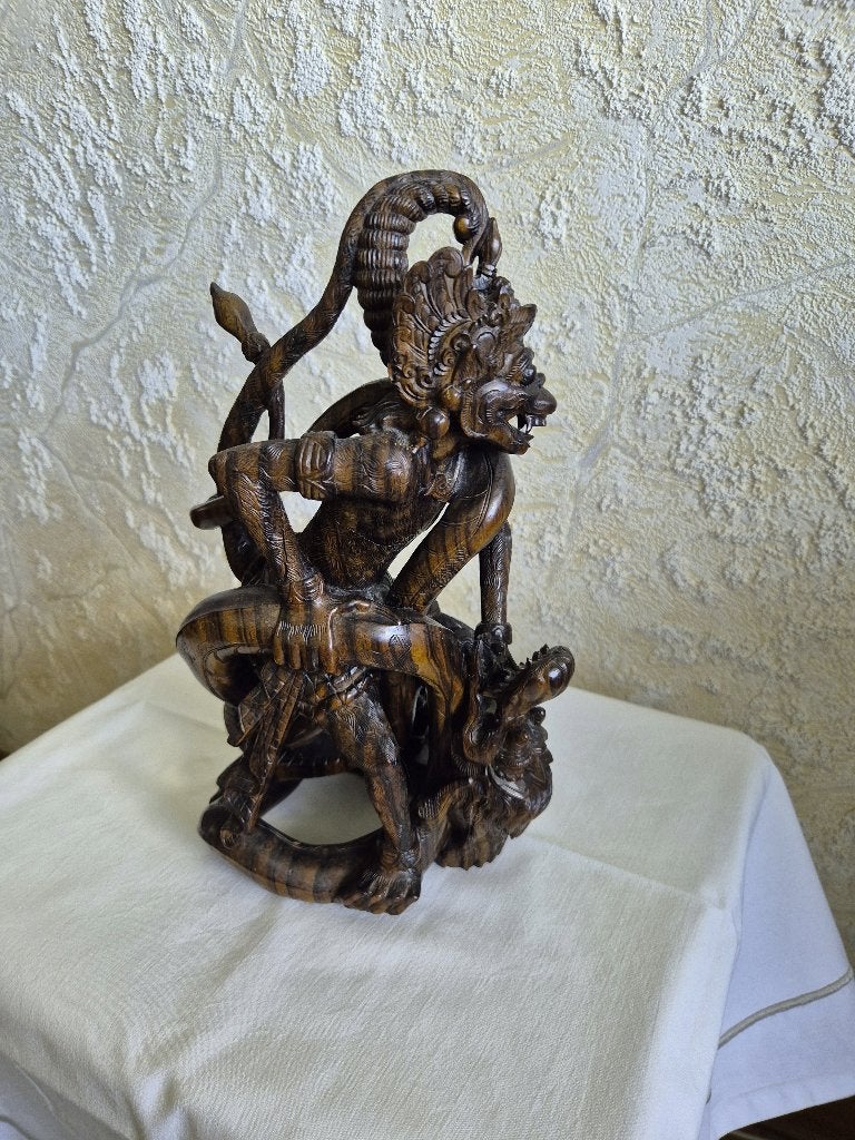 Balinees Houtsnijwerk - Hanuman in gevecht met Naga Slang, Ophalen of Verzenden