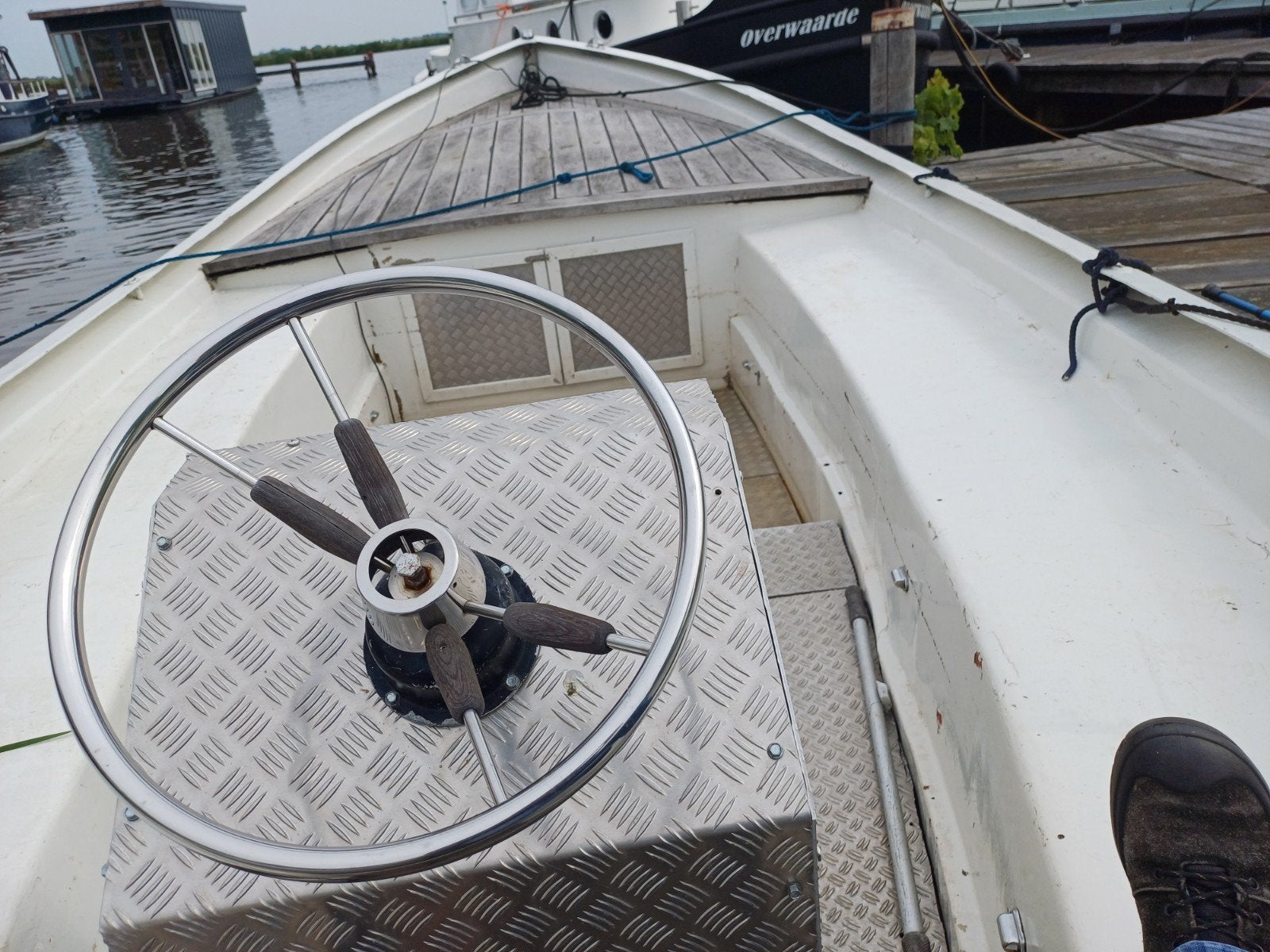 Foto 19 van Afbouw project polyester sloep 8 meter vetus 10kw elec