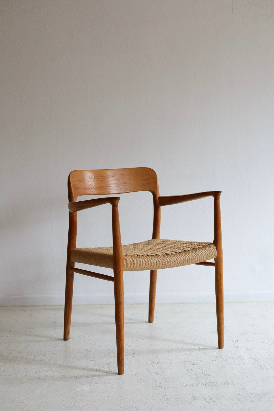 Stoel model 56 Niels Otto Møller vintage Deens design, Ophalen, Bruin, Design, Tijdperk