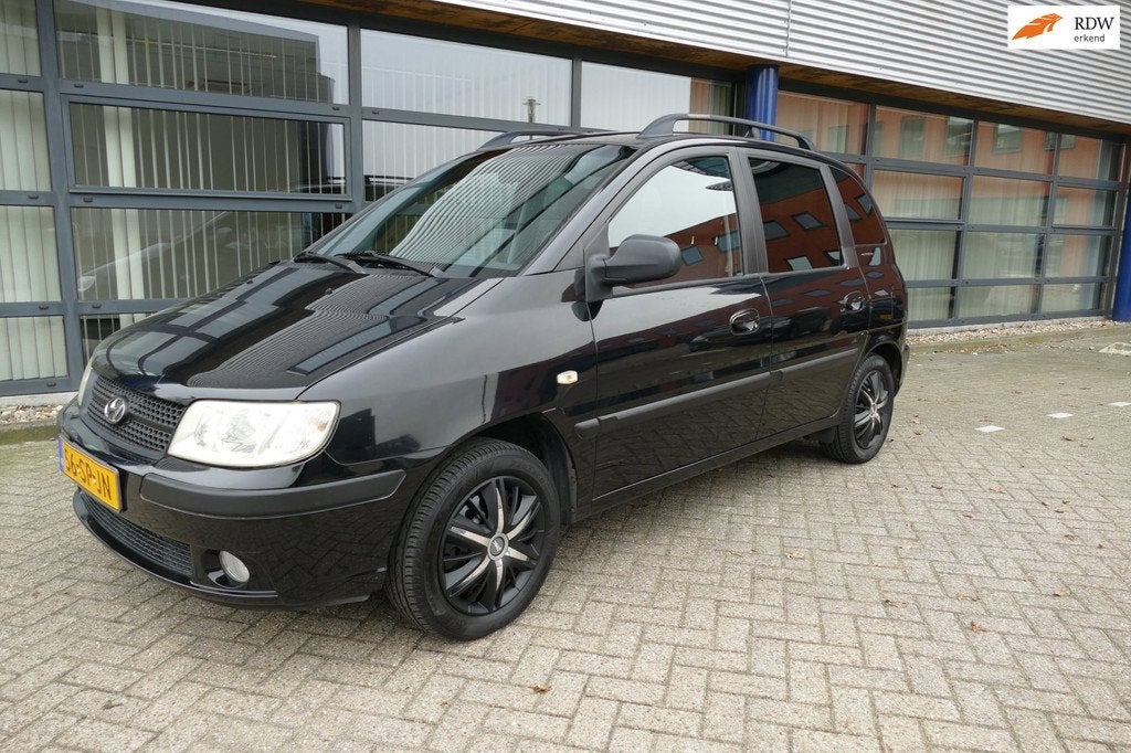 Hyundai Matrix 1.6i Active Cool Airco Nieuwe Apk tot 24-03-2, Auto's, Hyundai, Voorwielaandrijving, Matrix, Stof, Gebruikt