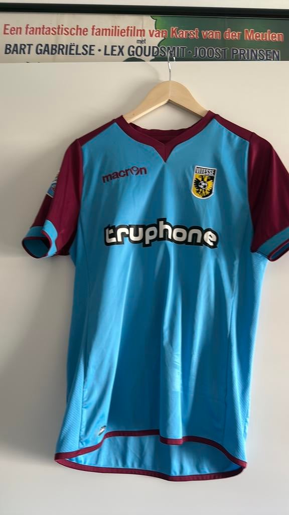 Vitesse Arnhem airborne shirt 2014-2015 Kevin Diks, Sport en Fitness, Maat M, Ophalen of Verzenden, Zo goed als nieuw, Shirt