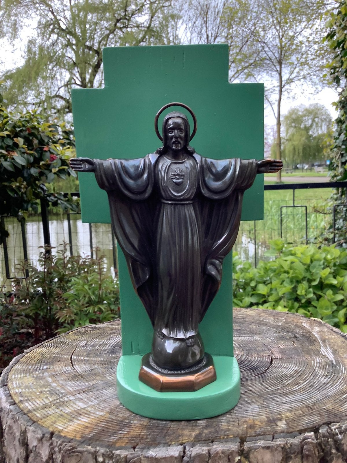 Prachtig bronzen Jezusbeeld ❤️ met houten console, Antiek en Kunst, Ophalen of Verzenden