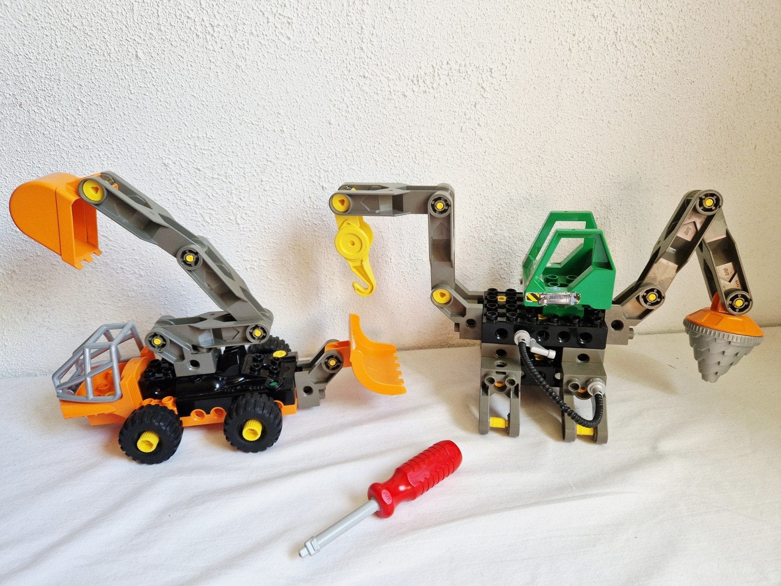Stoere Duplo Toolo Voertuigen: Graafmachine en Kraan, Ophalen of Verzenden, Gebruikt, Duplo