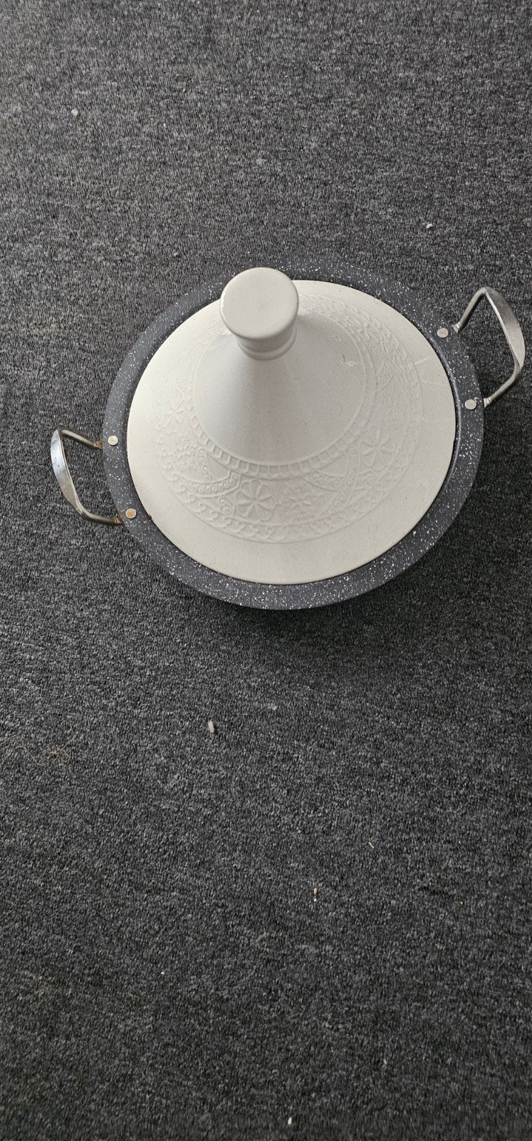 Decoratieve Tajine Pan met Deksel - Zo goed als nieuw, Ophalen of Verzenden