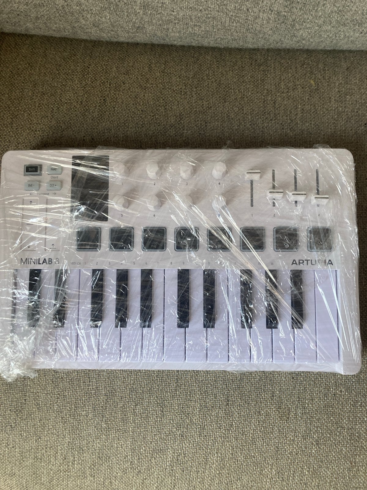 Arturia MiniLab 3 Synthesizer - Zo goed als nieuw, Muziek en Instrumenten, Synthesizers, Overige merken, Zo goed als nieuw, Met midi-aansluiting