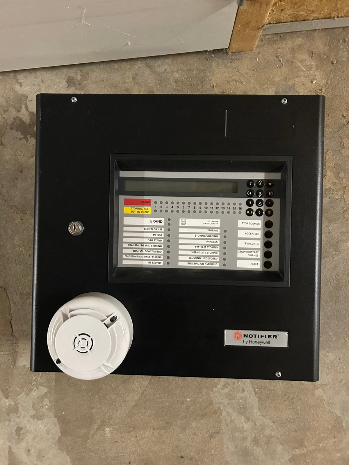 Brandmeld centrale, Ophalen of Verzenden, Gebruikt, Detector, Sensor of Melder, Overige soorten