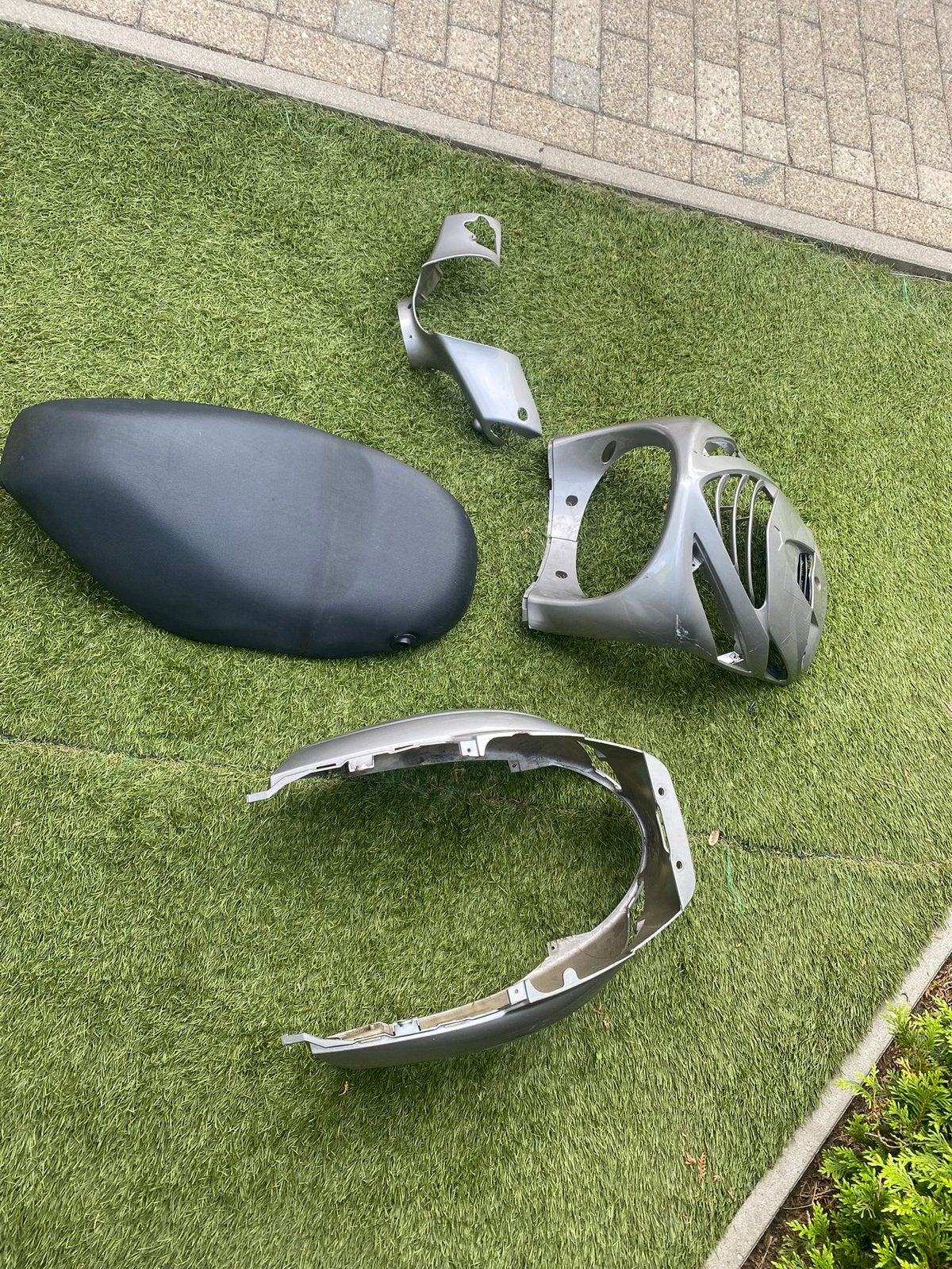 Zip sp kappenset grijs+zadel, Fietsen en Brommers, Brommeronderdelen | Scooters, Ophalen, Gebruikt, Kap, Piaggio