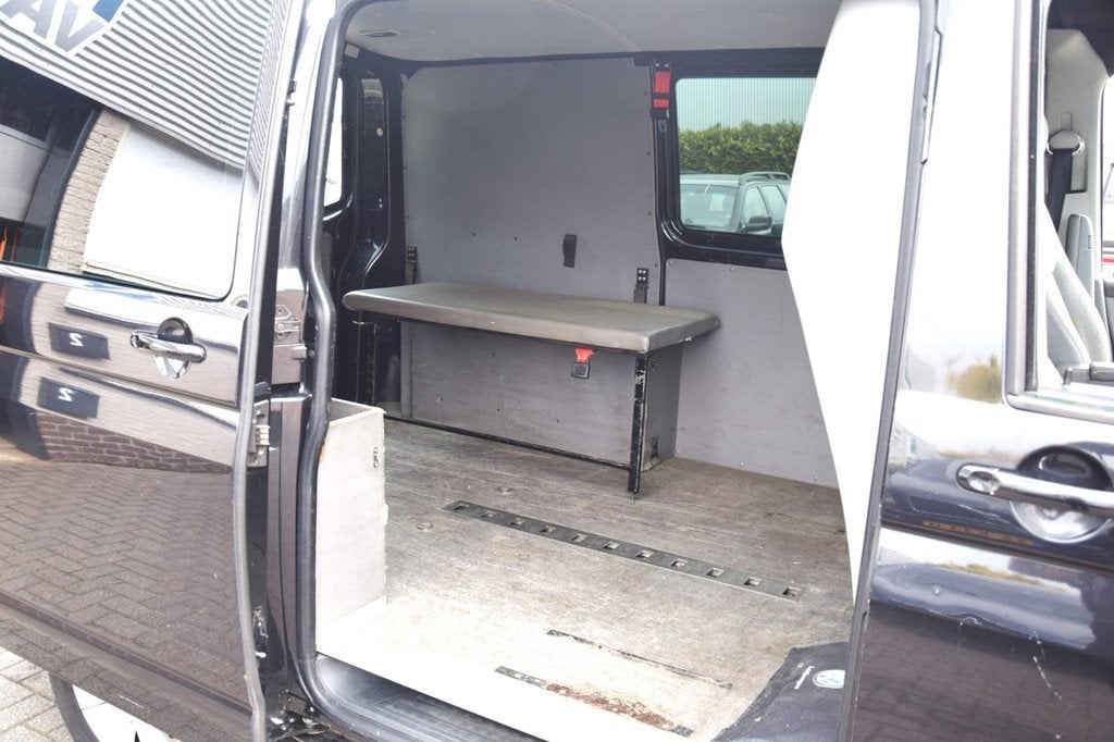 Volkswagen Transporter 2.5 TDI 300 invalide + Bestel 131 pk, Auto's, Voorwielaandrijving, Stof, Gebruikt, Volkswagen