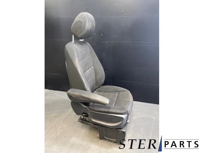 Stoel links van een Mercedes Vito, Gebruikt, -, Ophalen of Verzenden, -