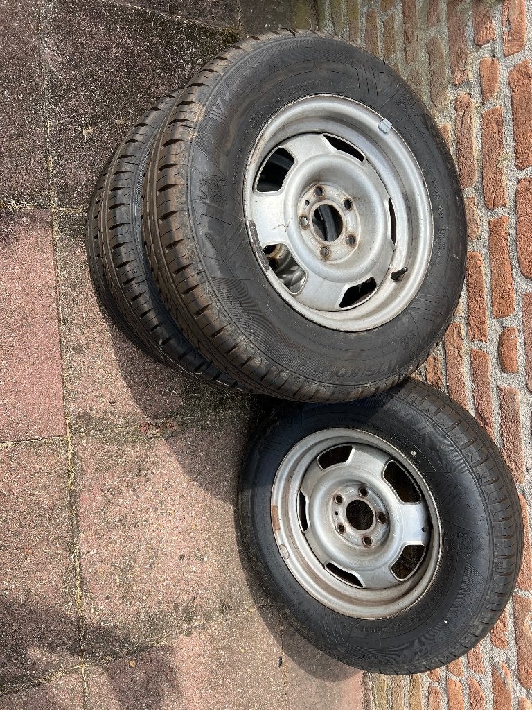 Volvo autobanden met velgen, Ophalen, 14 inch, Gebruikt, 175 mm