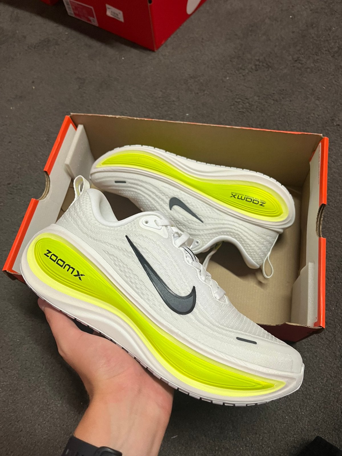 Nike Vomero Plus Wit Geel - Maat 40, Nieuw, M, Ophalen of Verzenden, M