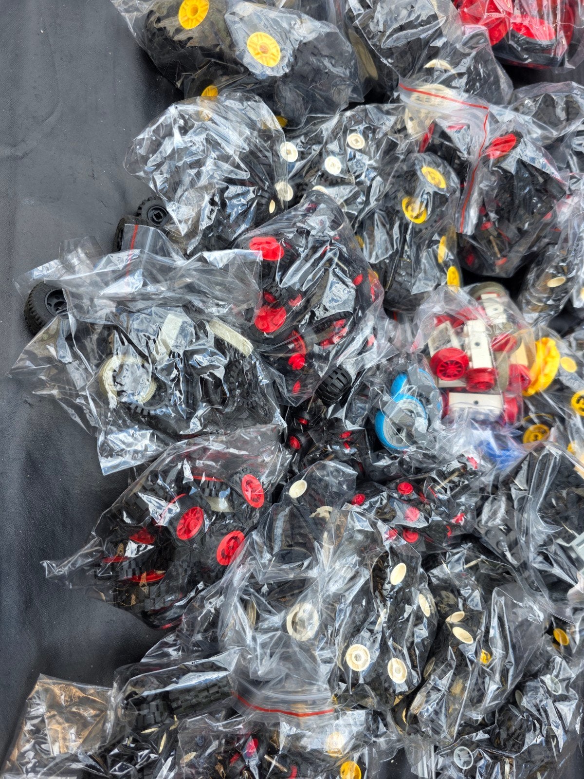 Grote partij wielen Lego, Ophalen of Verzenden, Gebruikt