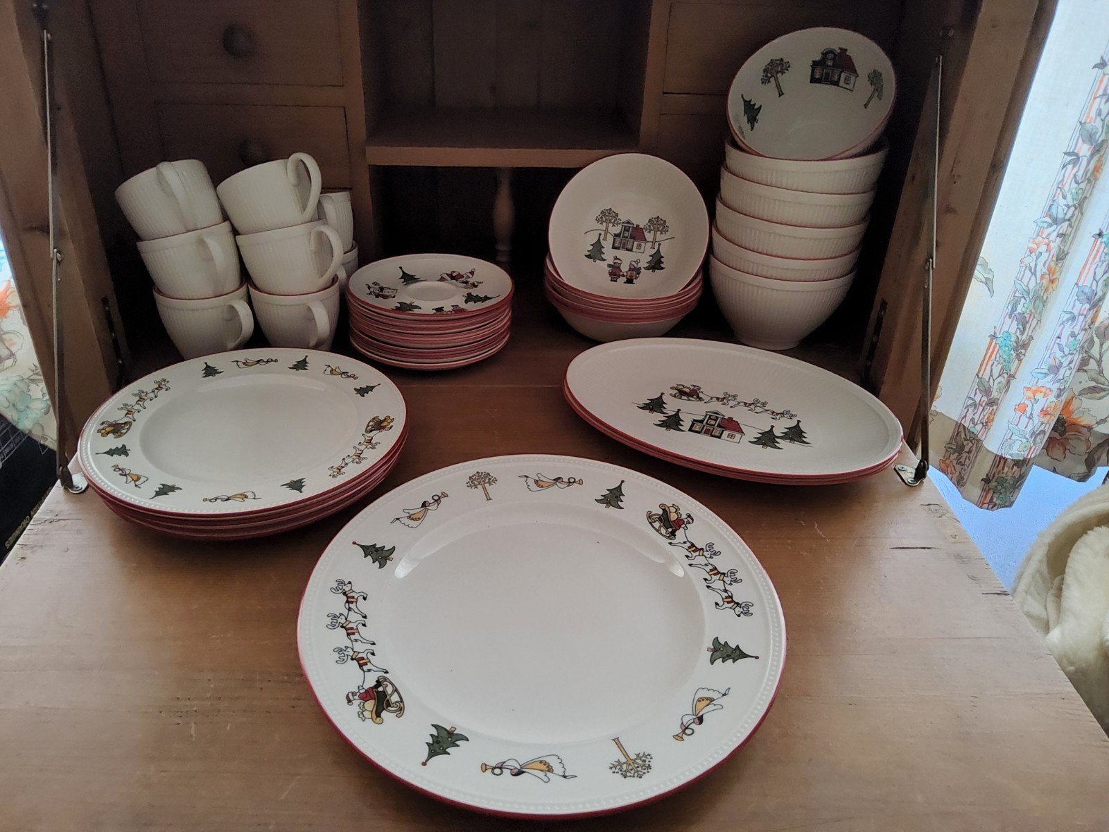 Wedgwood Windsor Christmas Servies, Ophalen of Verzenden, Zo goed als nieuw, Aardewerk, Wedgwood