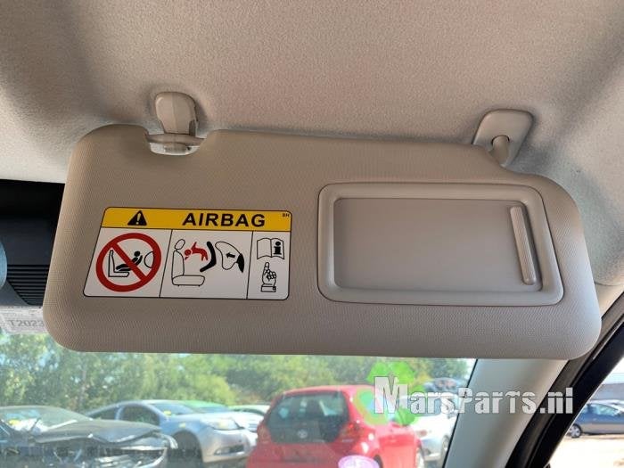 Zonneklep van een Mazda 2, Auto-onderdelen, Gebruikt, -, -, Ophalen of Verzenden