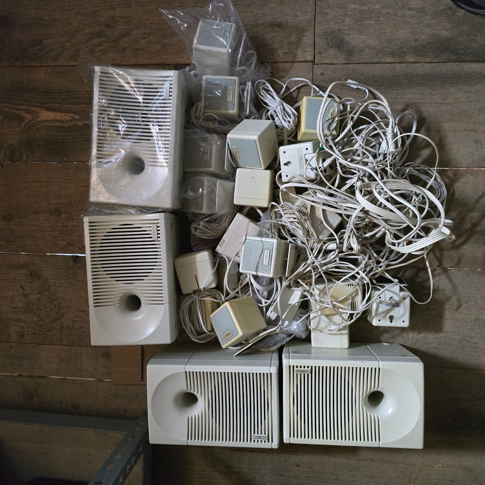 Creative Cambridge Soundworks surround speaker sets., Computers en Software, Ophalen