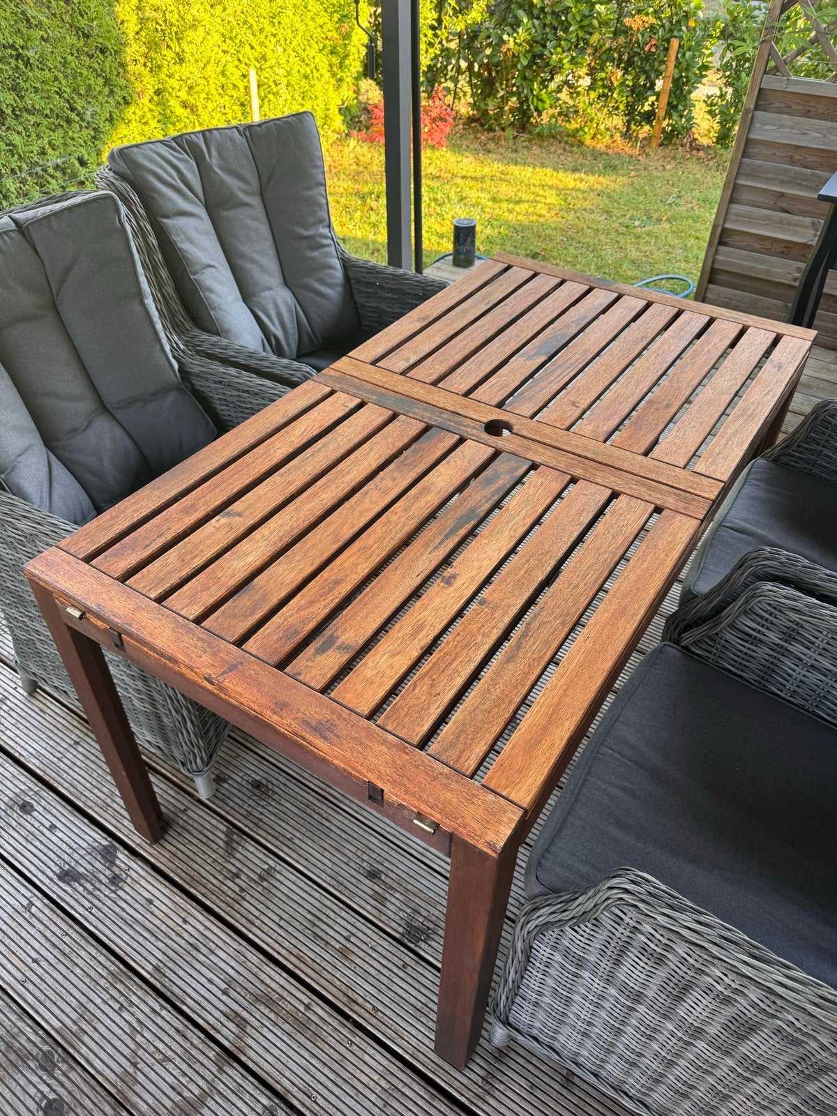 Uitschuifbare Teakhouten Tuintafel met Parasolgat, Tuin en Terras, Ophalen, Gebruikt, Rechthoekig, Teakhout