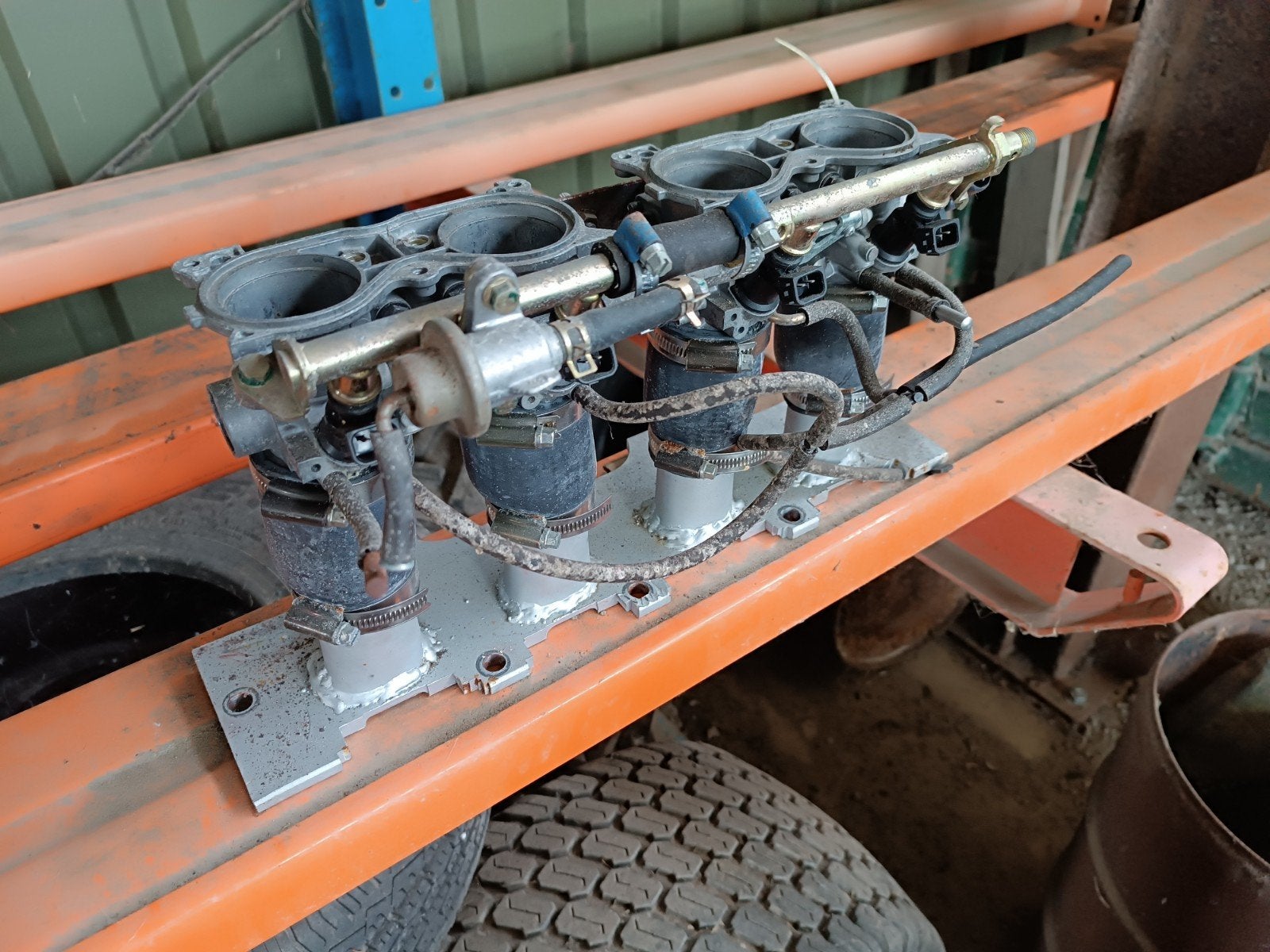 ITB Set voor 4-cilinder Benzine Motor, Ophalen of Verzenden, Gebruikt
