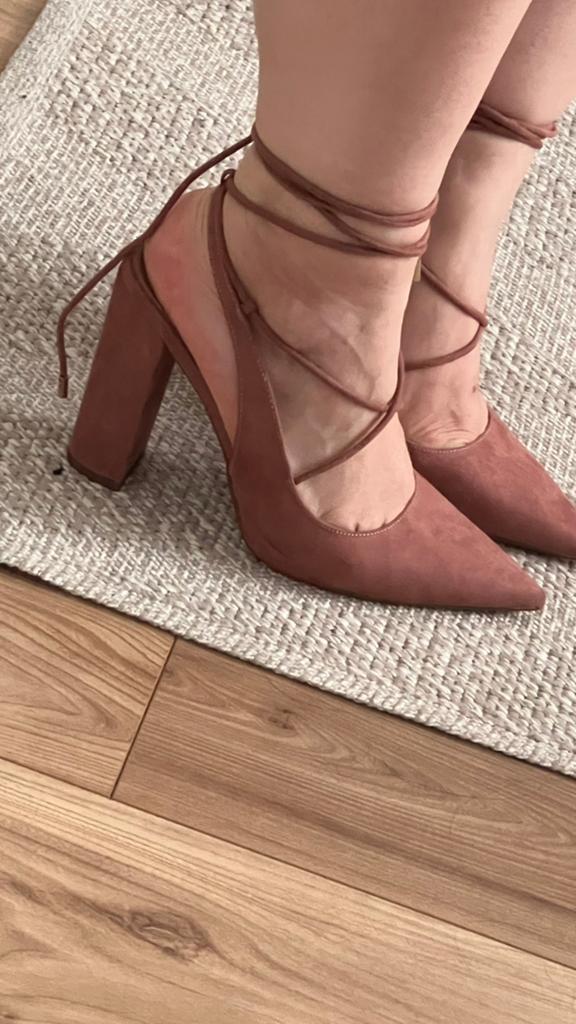 Roze en zilveren pumps - ongedragen, brede voeten, Ophalen of Verzenden, Nieuw, Roze, Pumps