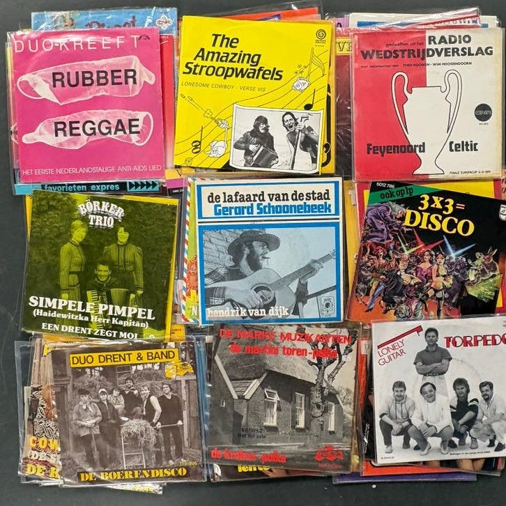 Foto 7 van Ruim 500 Nederlandse singles - telstar etc