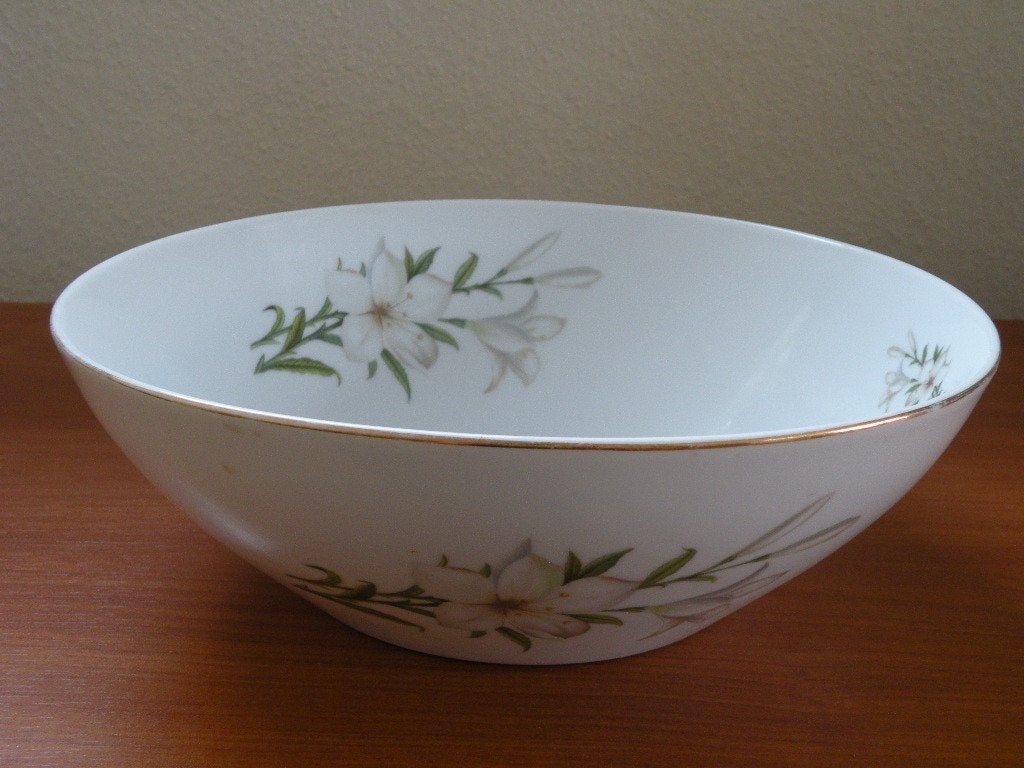 Schaal, Porcelaine de Baudour, Cerabel., Ophalen of Verzenden, Overige stijlen, Porselein, Schaal of Schalen